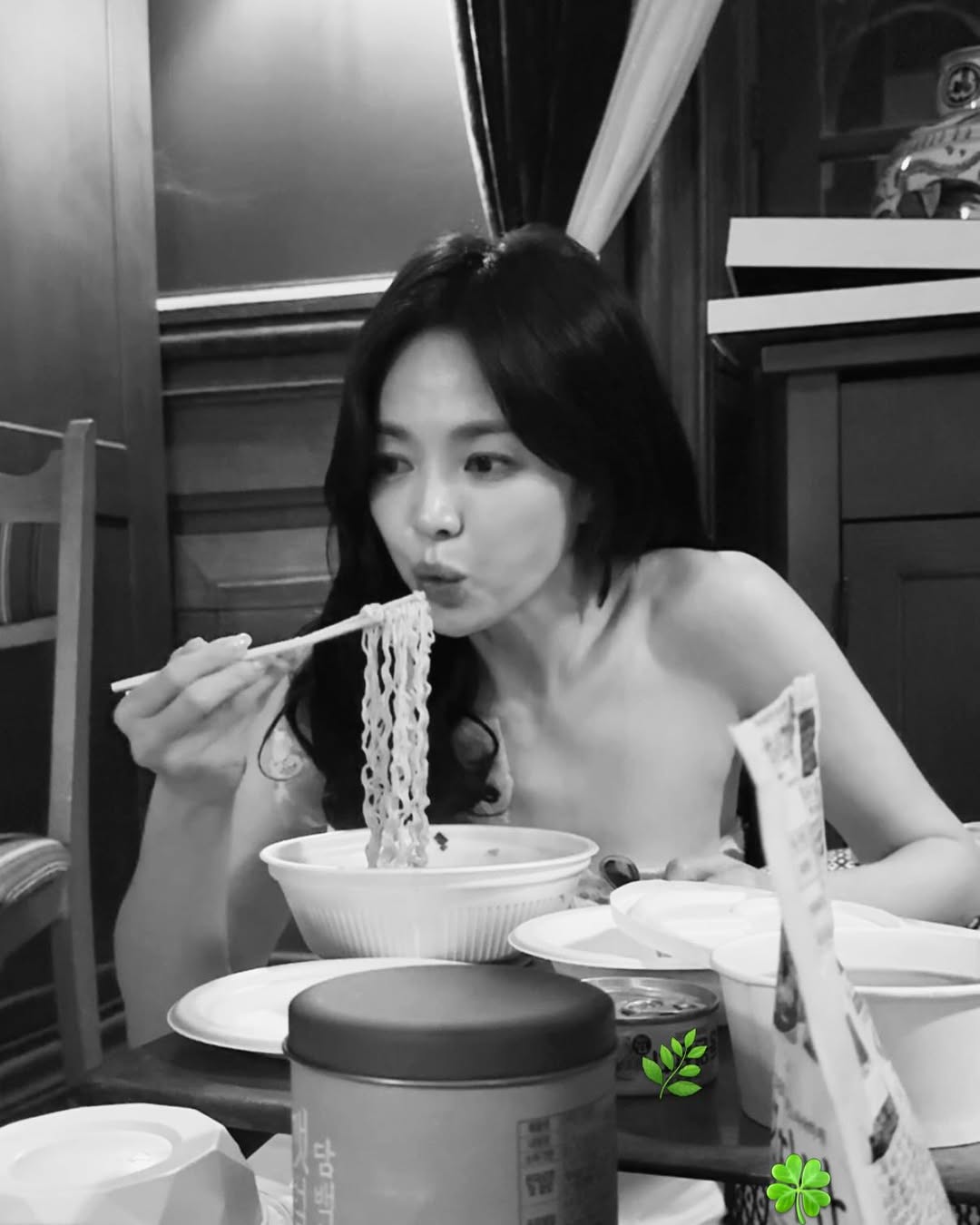 [잡담] 송혜교) 260425 송혜교 인스타 💎 | 인스티즈