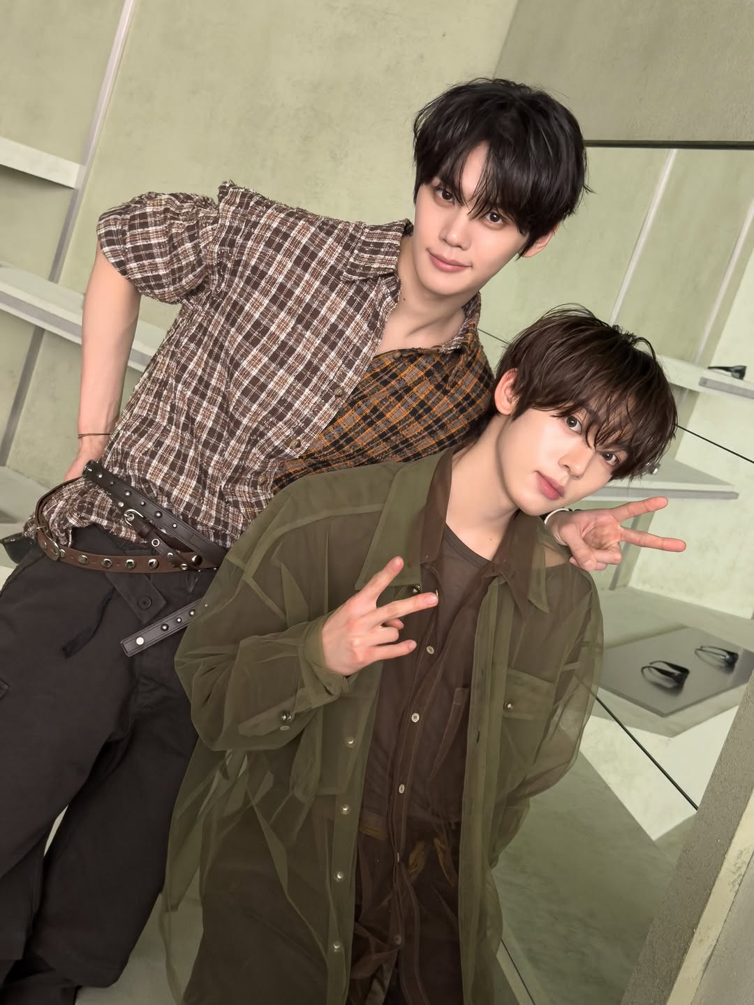 [잡담] 오늘 뜬 앤더블 얼굴 구경하실분..‼️ | 인스티즈