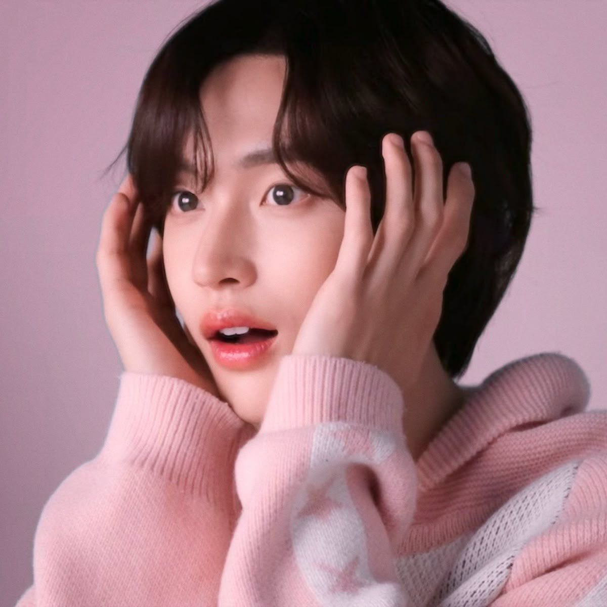 [잡담] 핑크 원빈 조와잇 | 인스티즈