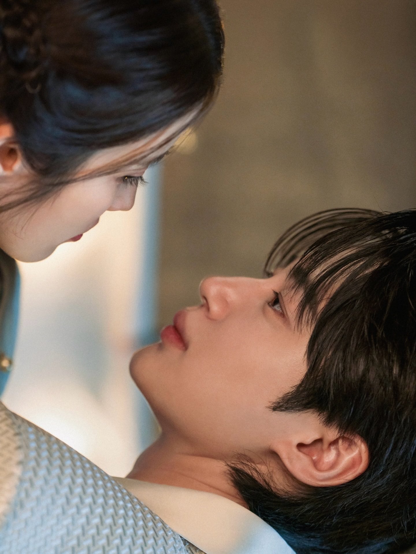 [잡담] 21세기대군부인) 변우석 배우 소속사 인스타 21세기대군부인 5~6화 비하인드 사진 | 인스티즈