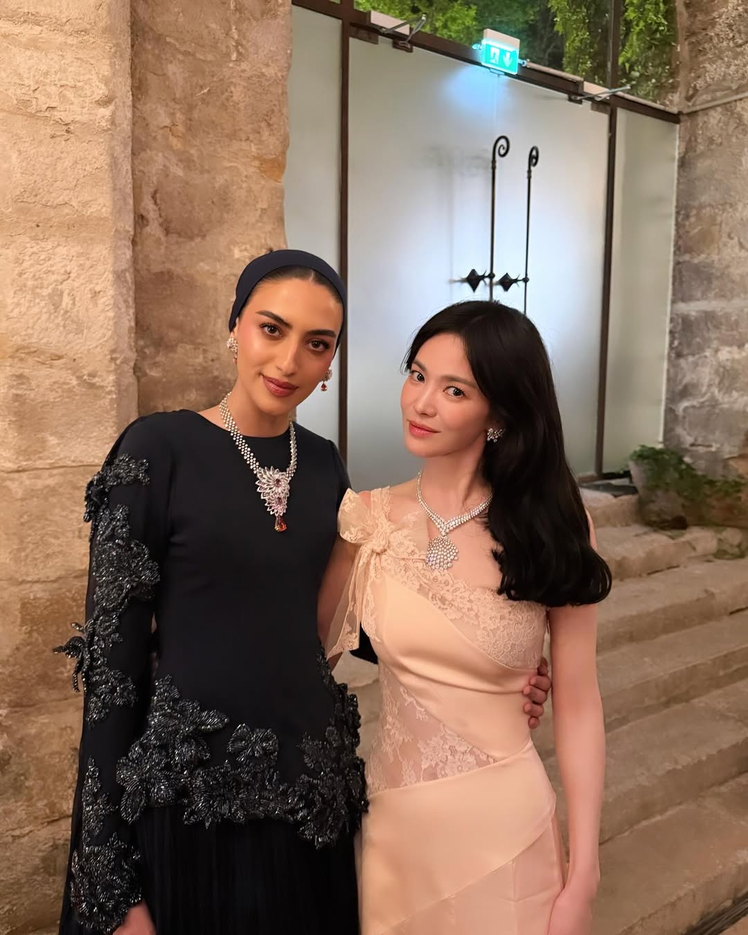 [잡담] 송혜교) 260425 송혜교 인스타 💎 | 인스티즈