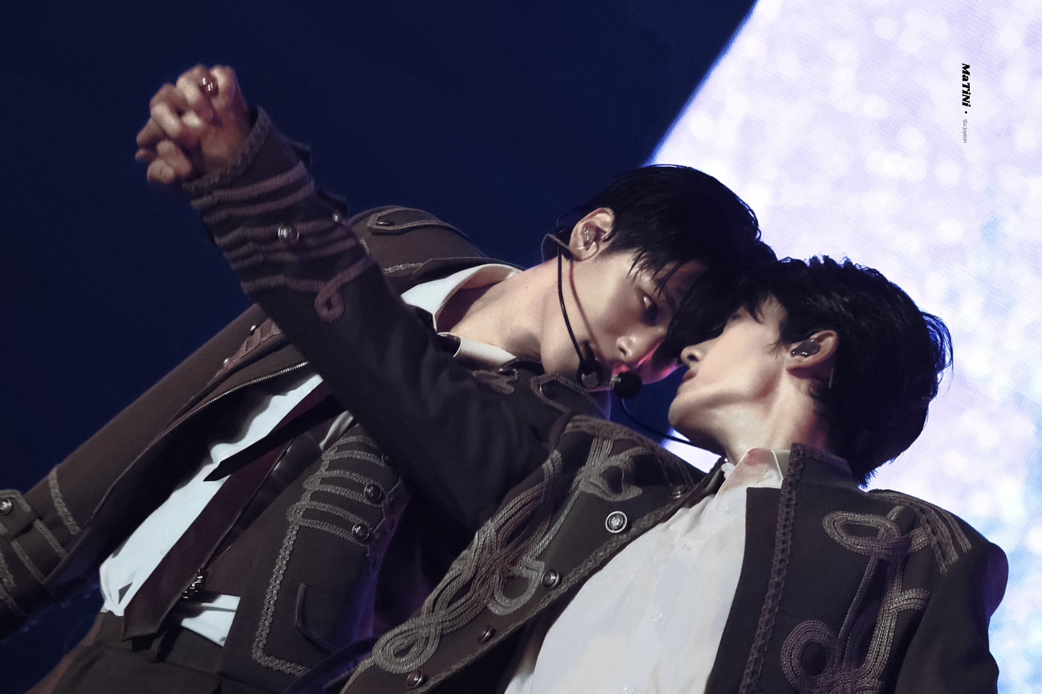 [잡담] 더보이즈 현재 주연 콘서트 이장면 | 인스티즈