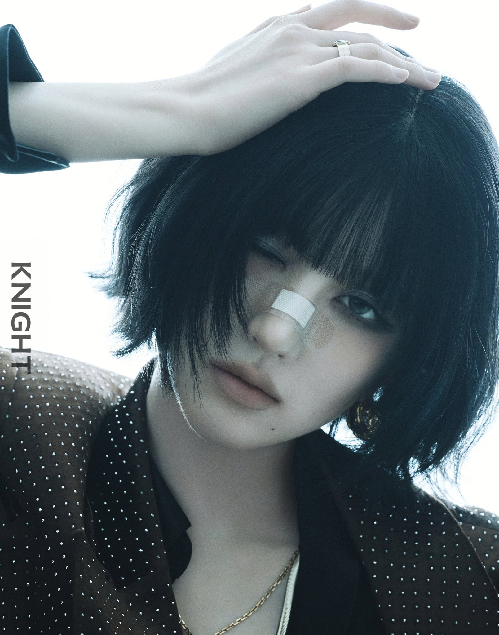 [정보/소식] 아이브 가을 KNIGHT 중국 화보 | 인스티즈