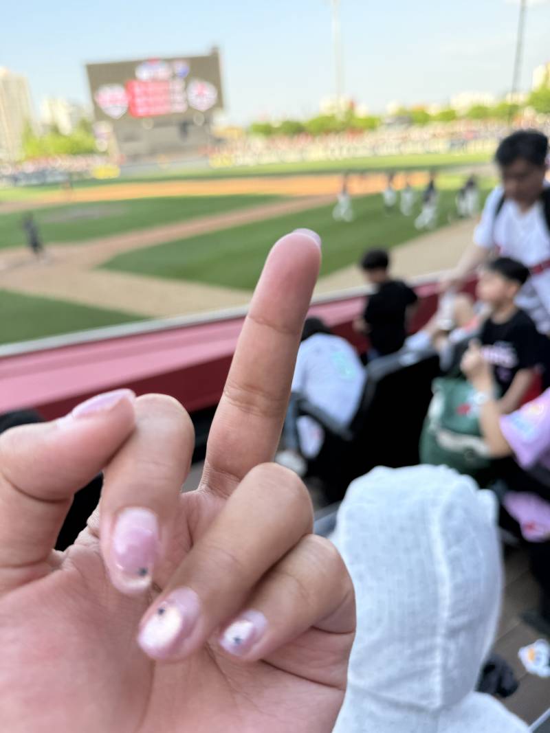 [잡담] 야구 볼 거라고 광주까지 와서 금토일 내내 야구 봤는데 | 인스티즈