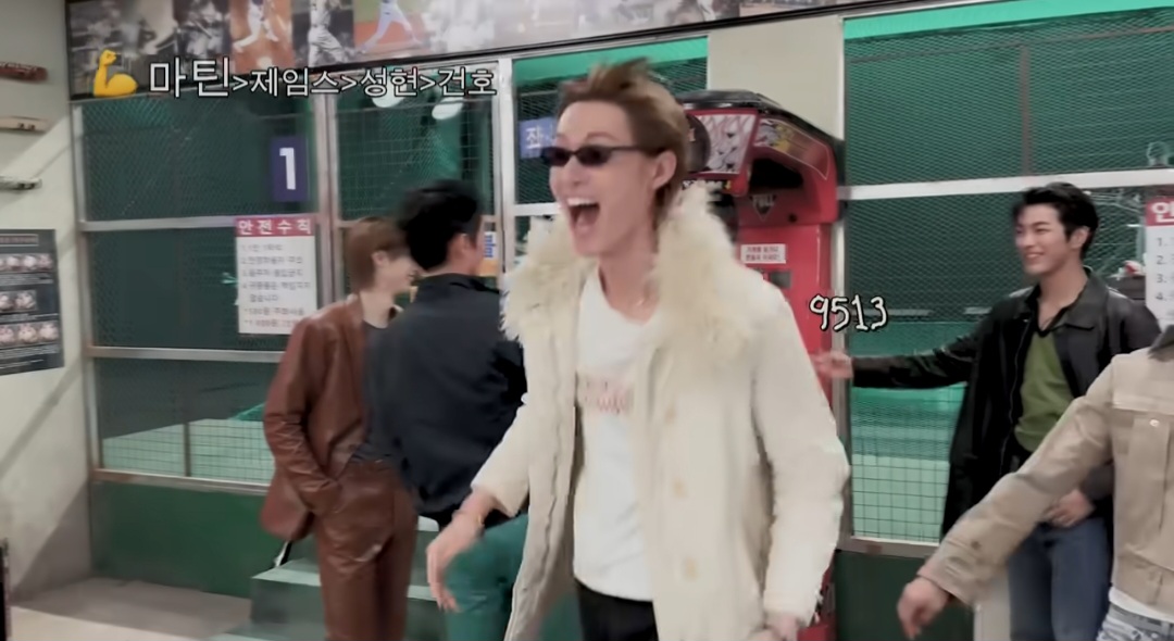 [잡담] 코르티스 건호 수중생물은 역시 육지운동? 못 햌ㅋㅋㅋ | 인스티즈