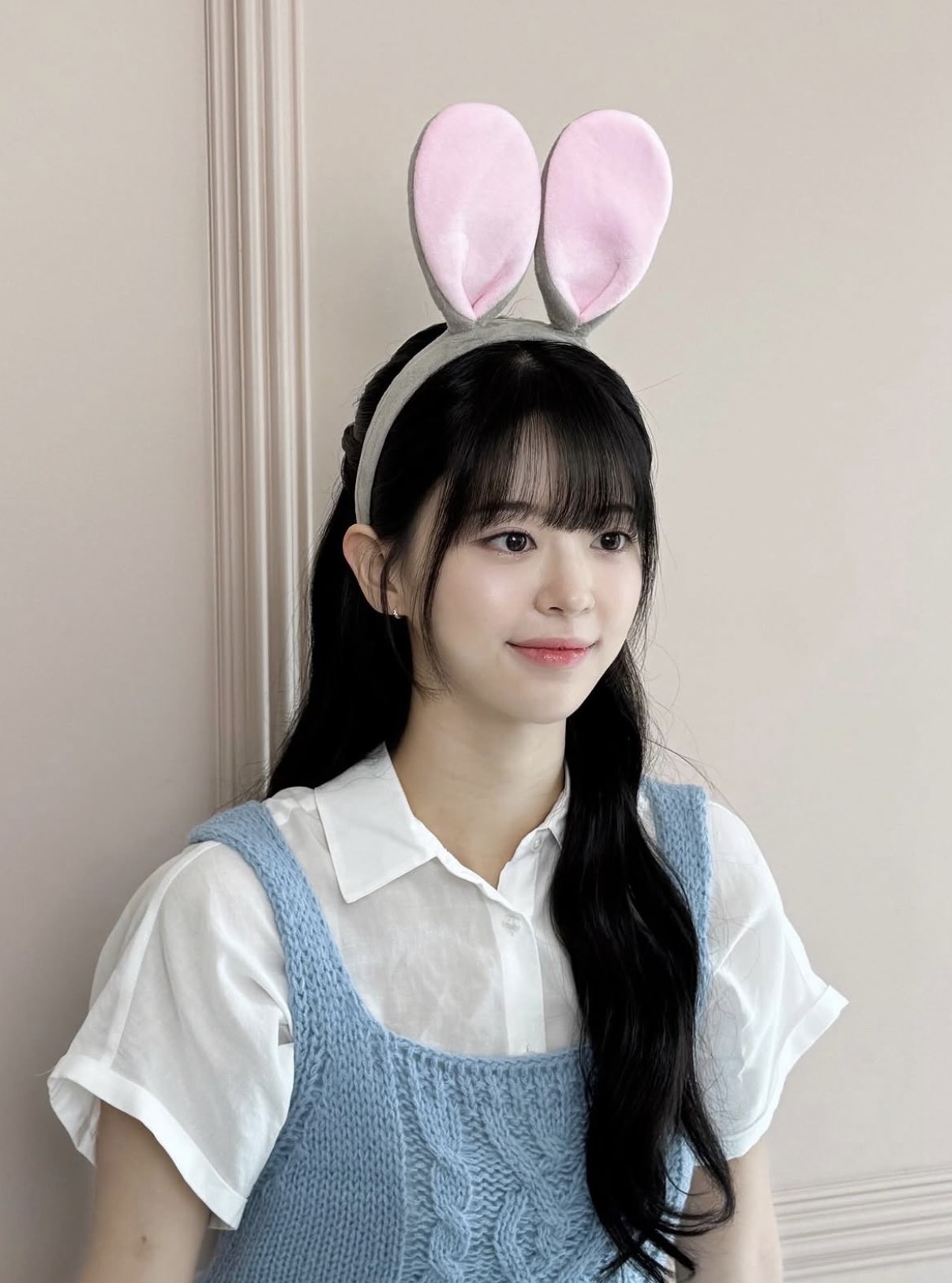 [잡담] 기리고 여주 인스타 보는데 긴머리도 예쁘다 | 인스티즈