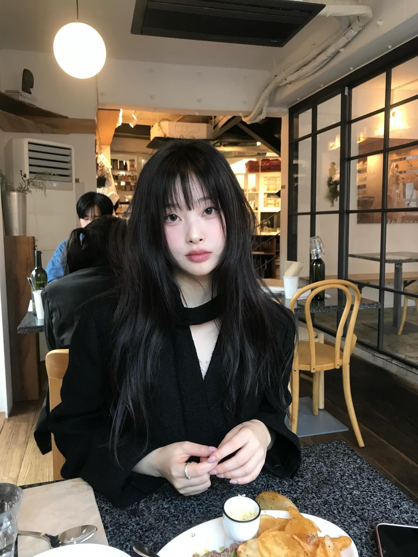 [잡담] 배우 최희진도 요즘 사람들이? 좋아하게 생김 | 인스티즈