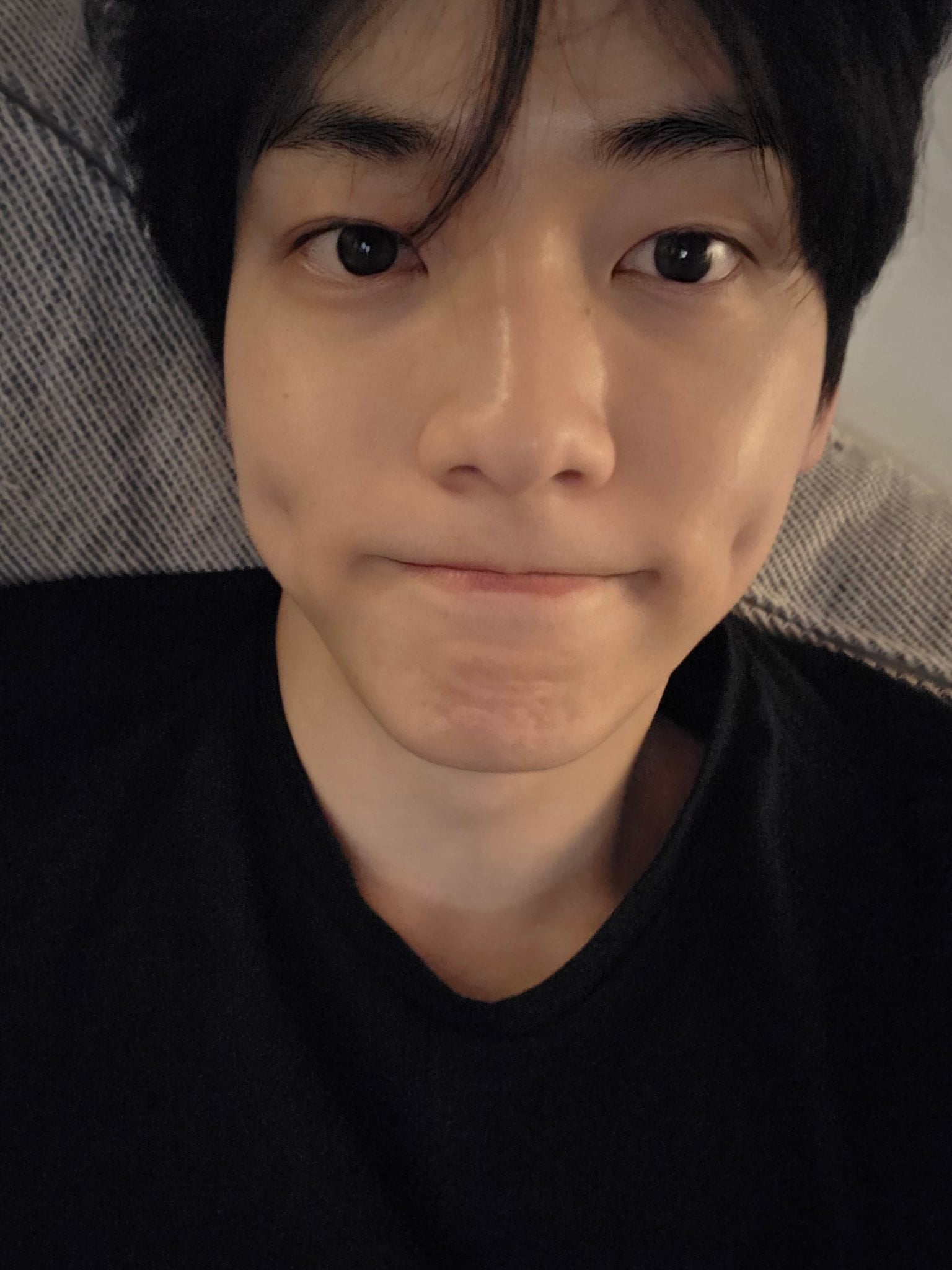 [잡담] 수빈이 최근 셀카 유독 더 애기 때 얼굴 생각나 | 인스티즈