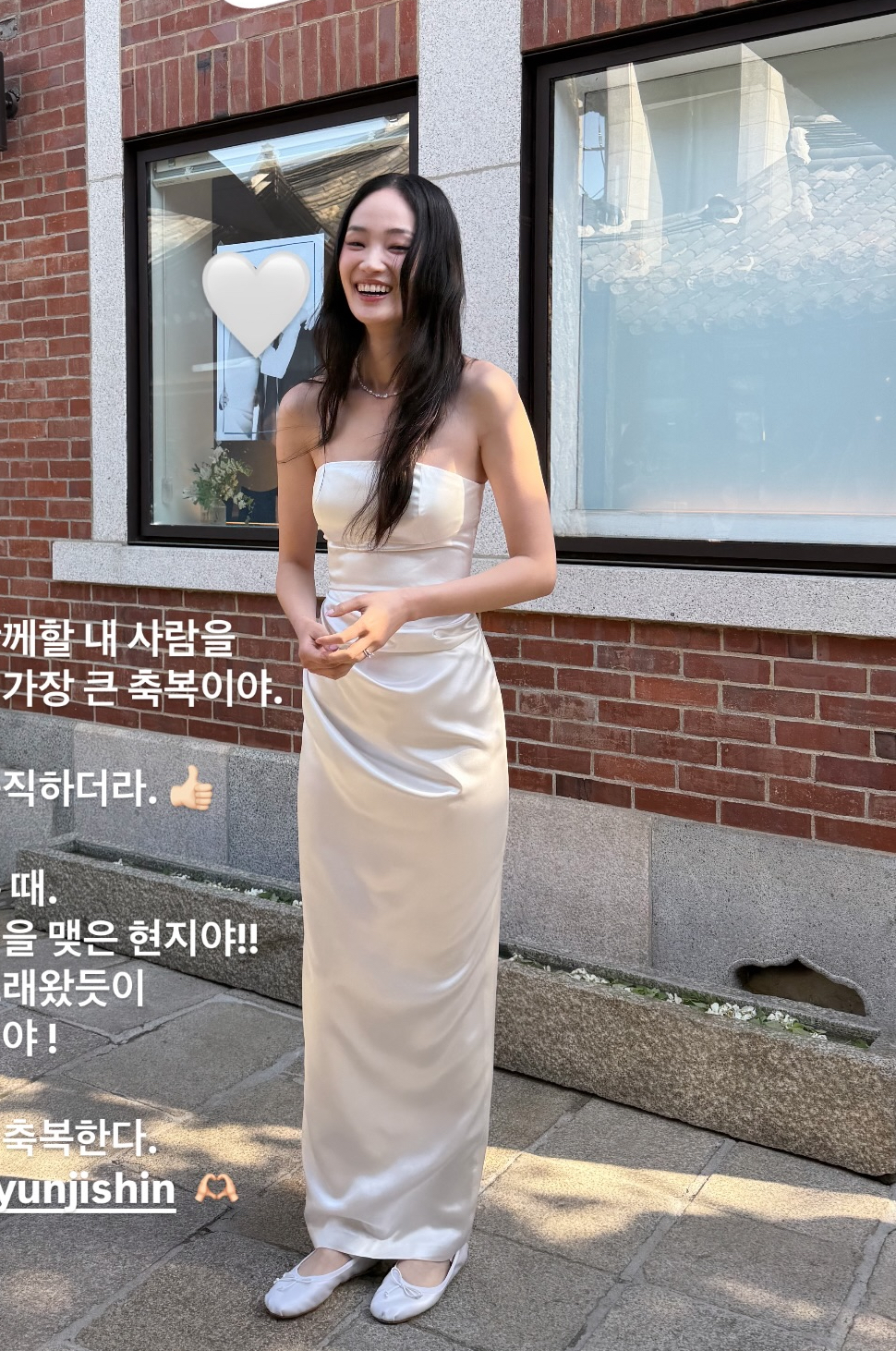 [잡담] 와 신현지 웨딩드레스 ㄹㅇ 모델만 입을 수 있겟다... | 인스티즈