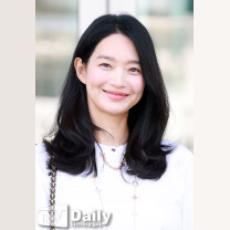 [잡담] 신민아) 260427 신민아 파리 출국 기사사진 | 인스티즈
