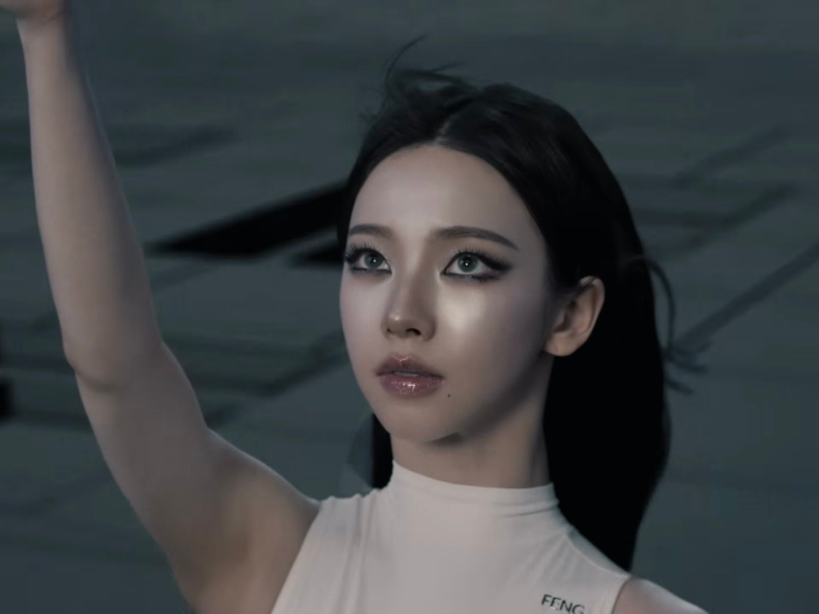 [잡담] 오늘부터 카리나되는 주파수듣는다 | 인스티즈