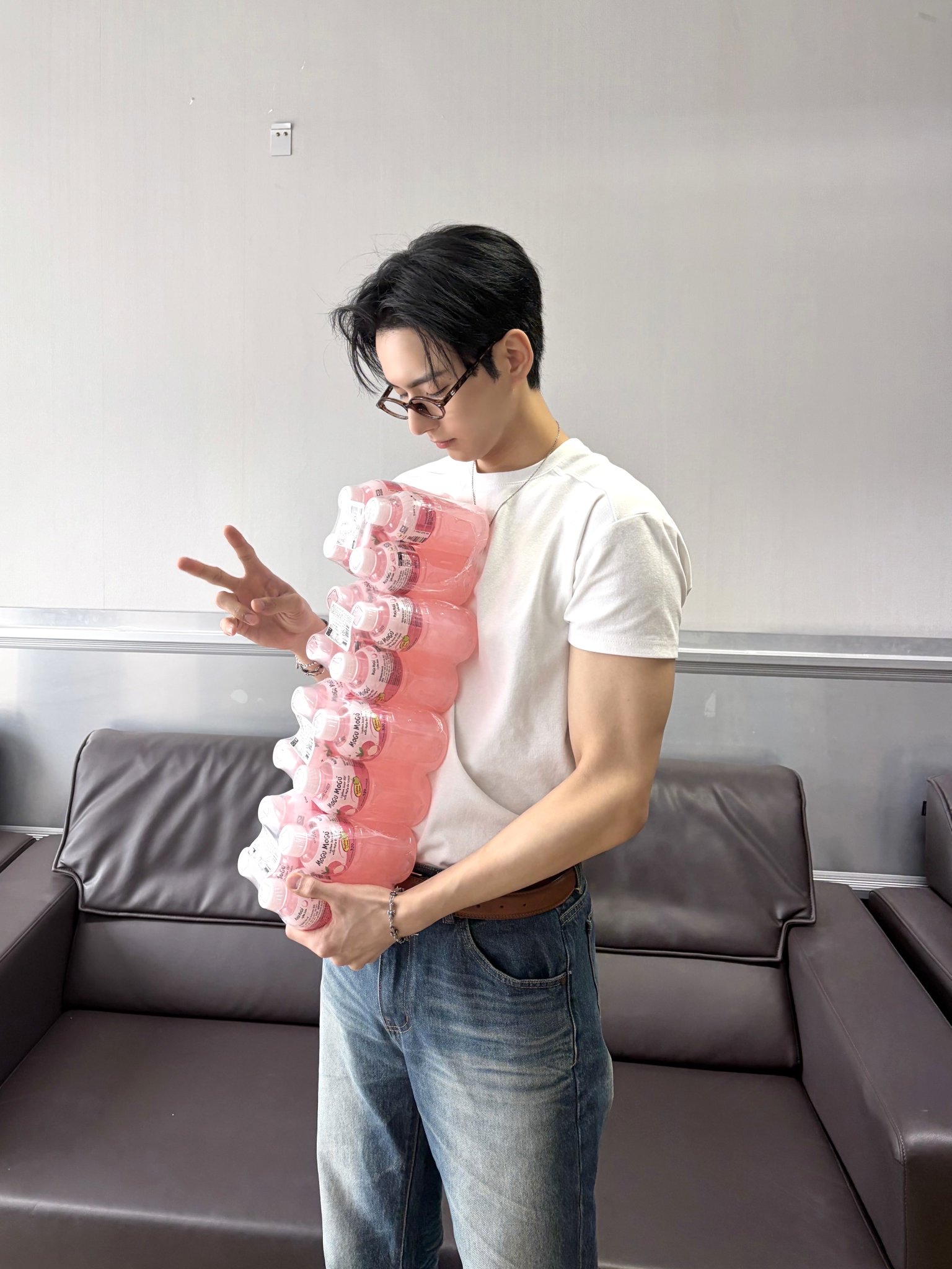 [잡담] 기본티 핏 에바야 | 인스티즈
