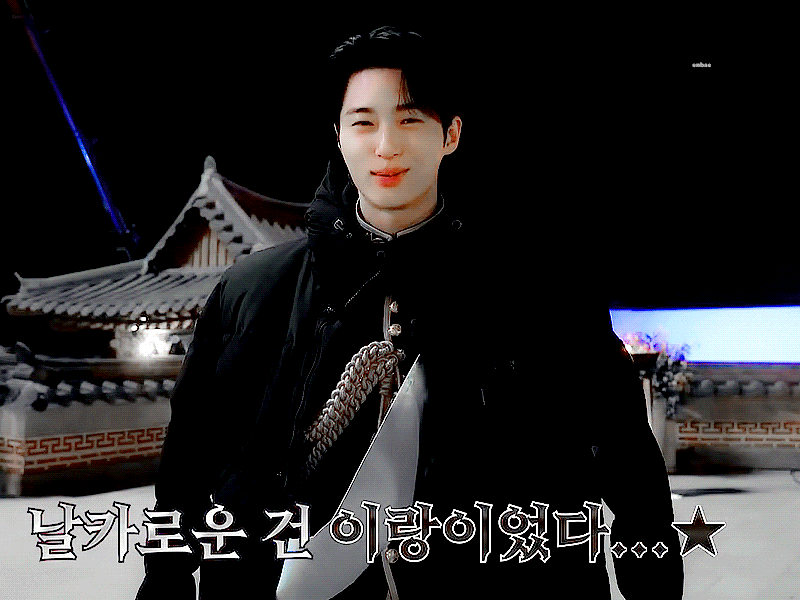 [잡담] 21세기대군부인) 21세기대군부인 비하인드 아이유 변우석 gif | 인스티즈