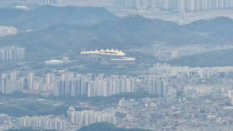 [잡담] 타팬인데 이 사진보니까 문학이 추운 이유가 있었구나 체감함 | 인스티즈