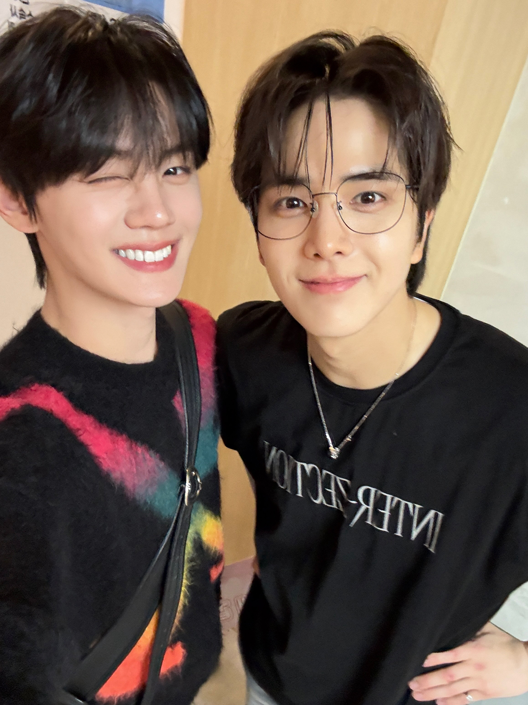 [잡담] 아 김규빈 더보이즈 영훈이랑 찍은 사진 올리면서 | 인스티즈