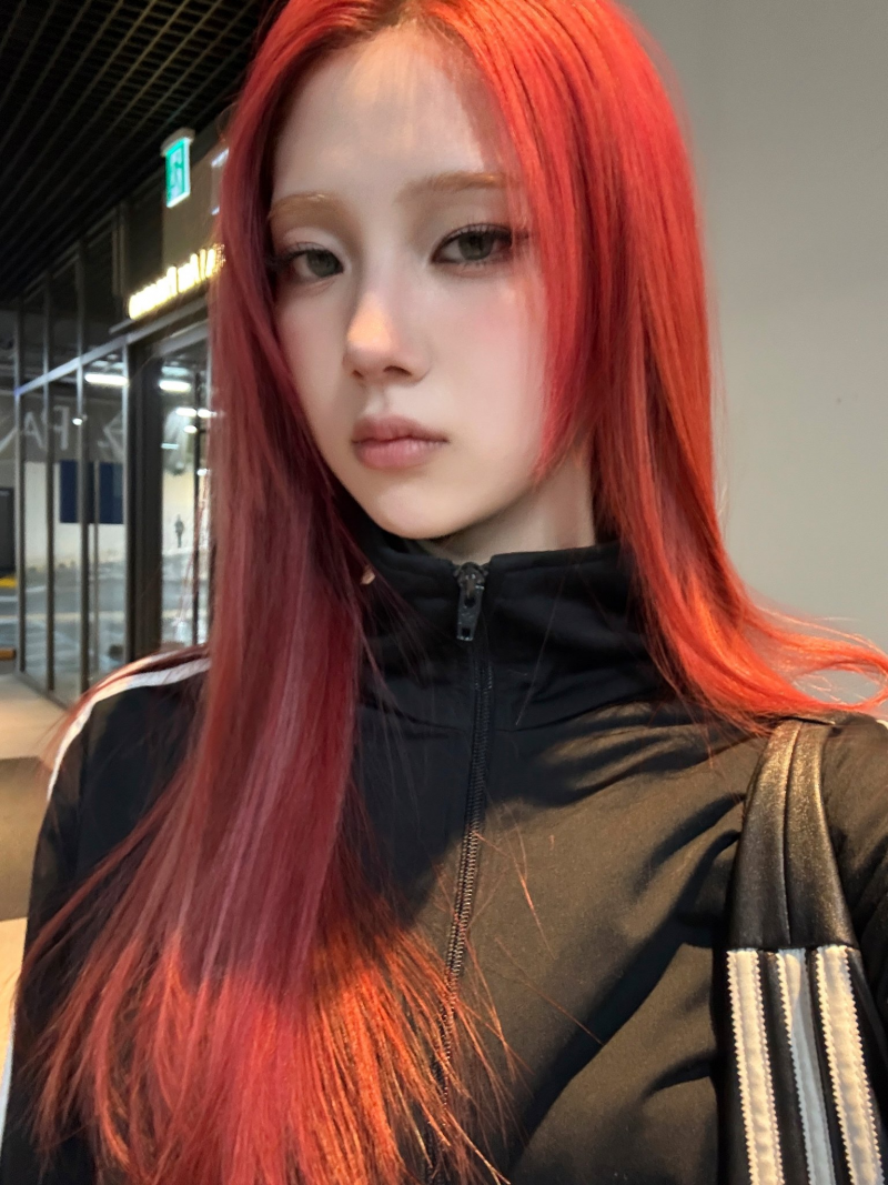 느좋 아디다스 져지 셀카로 트위터 반응 좋은 신인 여돌...jpg | 인스티즈