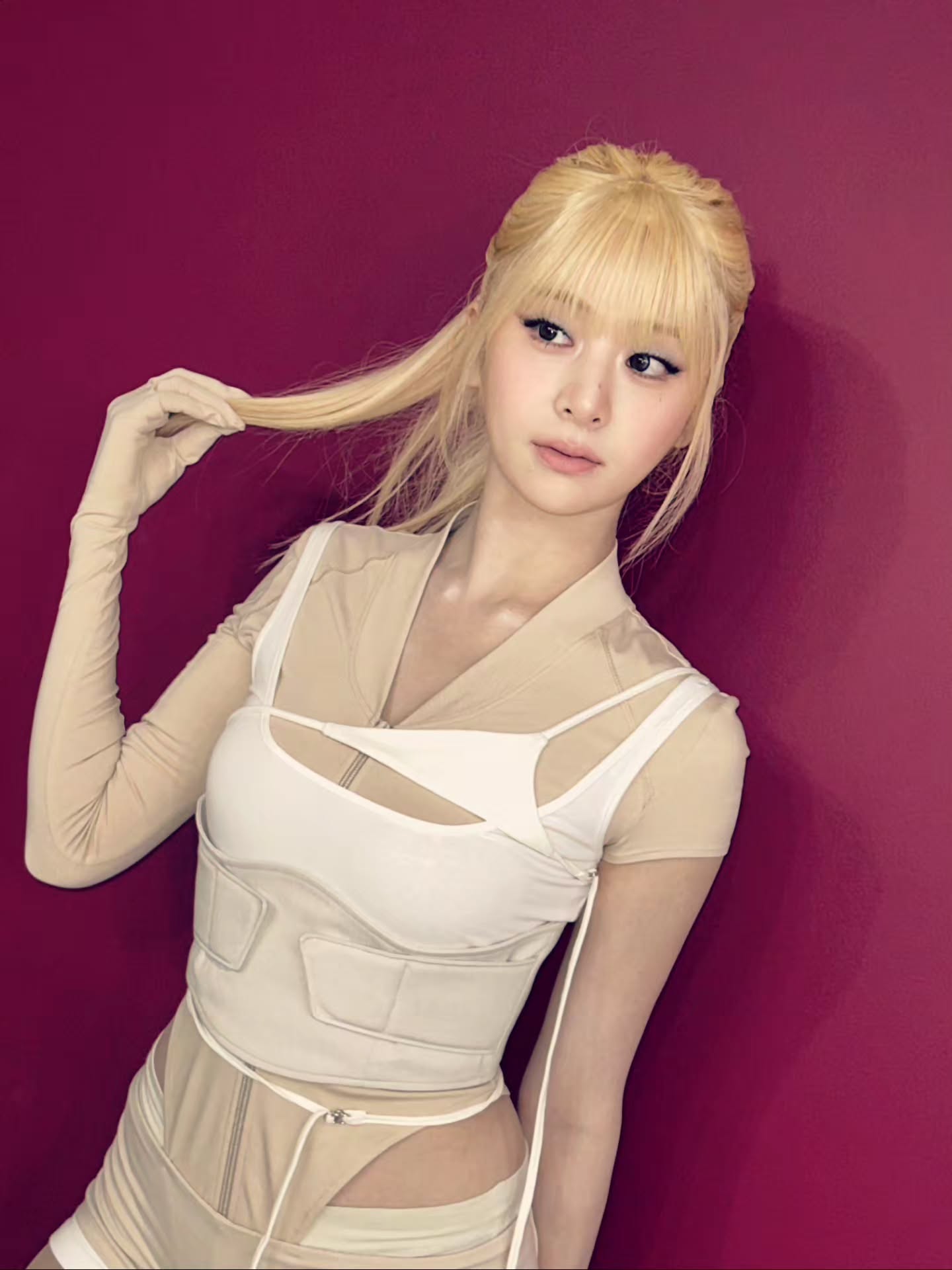 [잡담] 허윤진 이 스타일링 너무 예쁘다 | 인스티즈