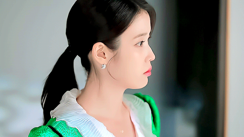 [잡담] 아이유) 21세기 대군부인 EP.05 아이유 gif | 인스티즈