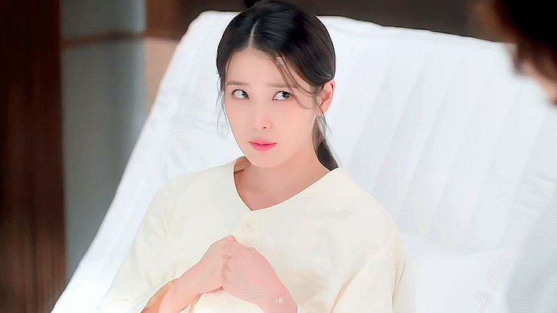 [잡담] 아이유) 21세기 대군부인 EP.05 아이유 gif | 인스티즈