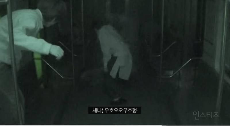 멜라토닌 먹고 꾼 꿈 같은 자컨을 낋여 온 신인.jpg | 인스티즈