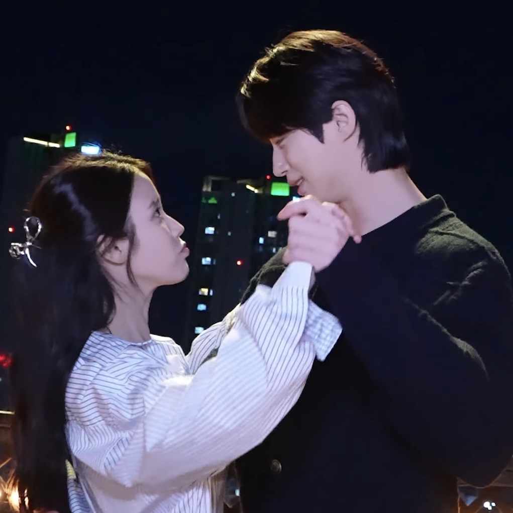 [잡담] 대군부인) 희주: ^3^ 완: 입술 뭐예요? | 인스티즈