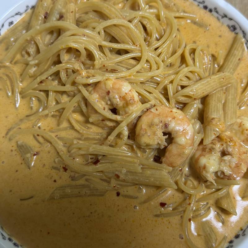 [잡담] 오늘 저녁은 매콤크림파스타🍽️ | 인스티즈