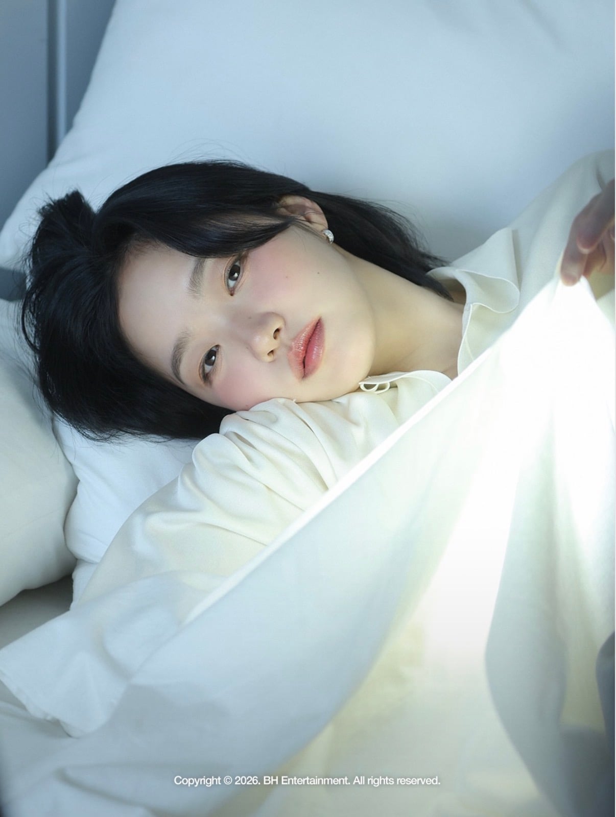 [잡담] 김고은 바자르 b컷인데 이게 어디가.. b컷ㅇ밈 | 인스티즈