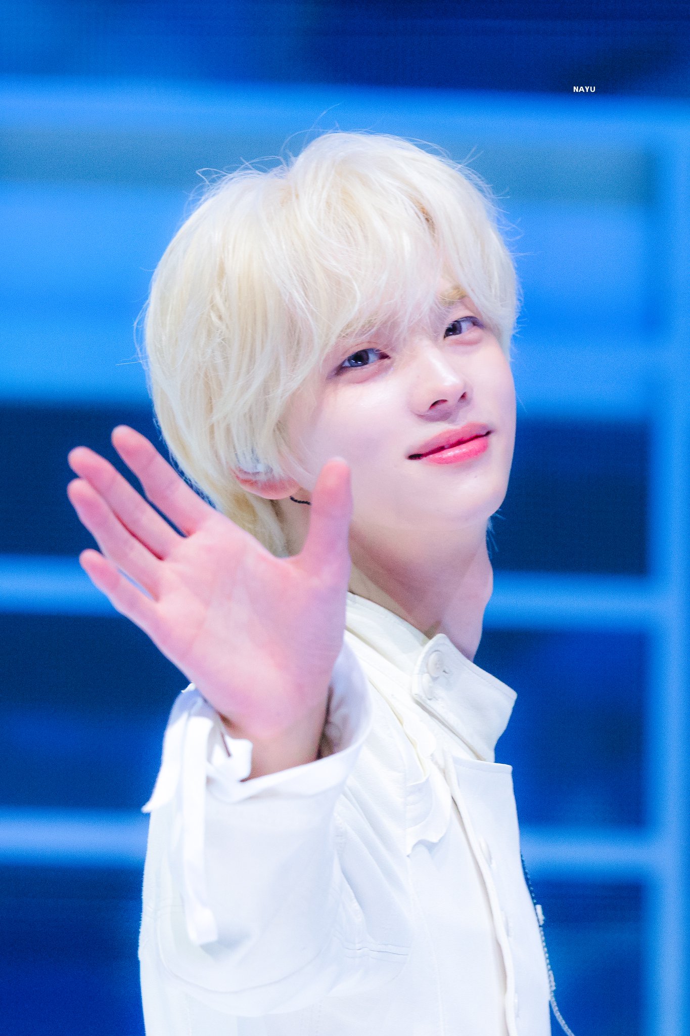 [잡담] 투어스 신유 금발 진짜 미쳤나바ㅠㅠㅠㅠㅠㅠ사진 뜰때마다 저장함 | 인스티즈