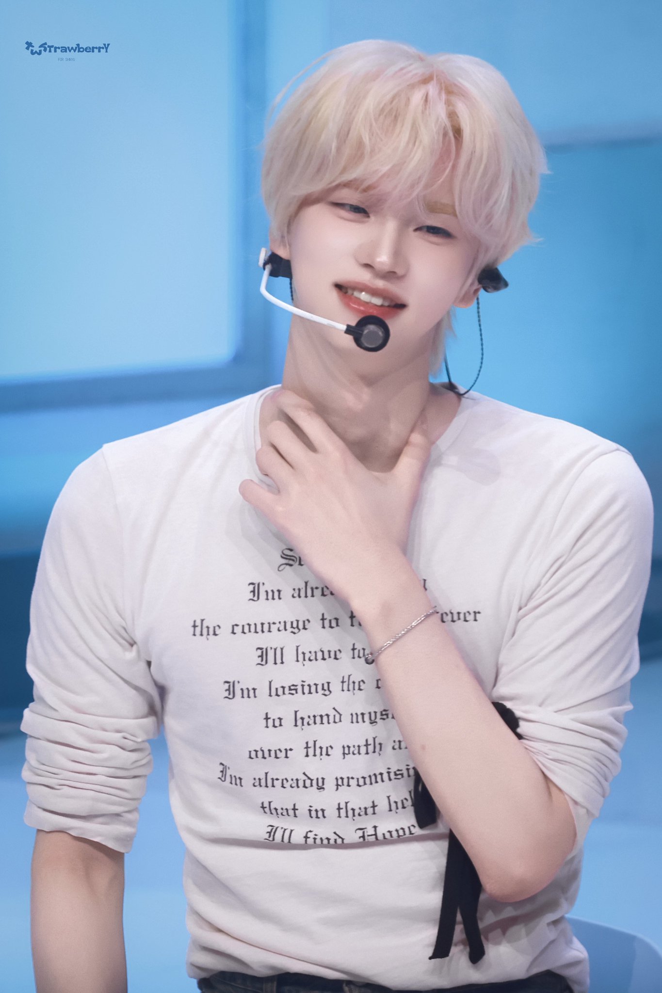 [잡담] 투어스 신유 금발 진짜 미쳤나바ㅠㅠㅠㅠㅠㅠ사진 뜰때마다 저장함 | 인스티즈