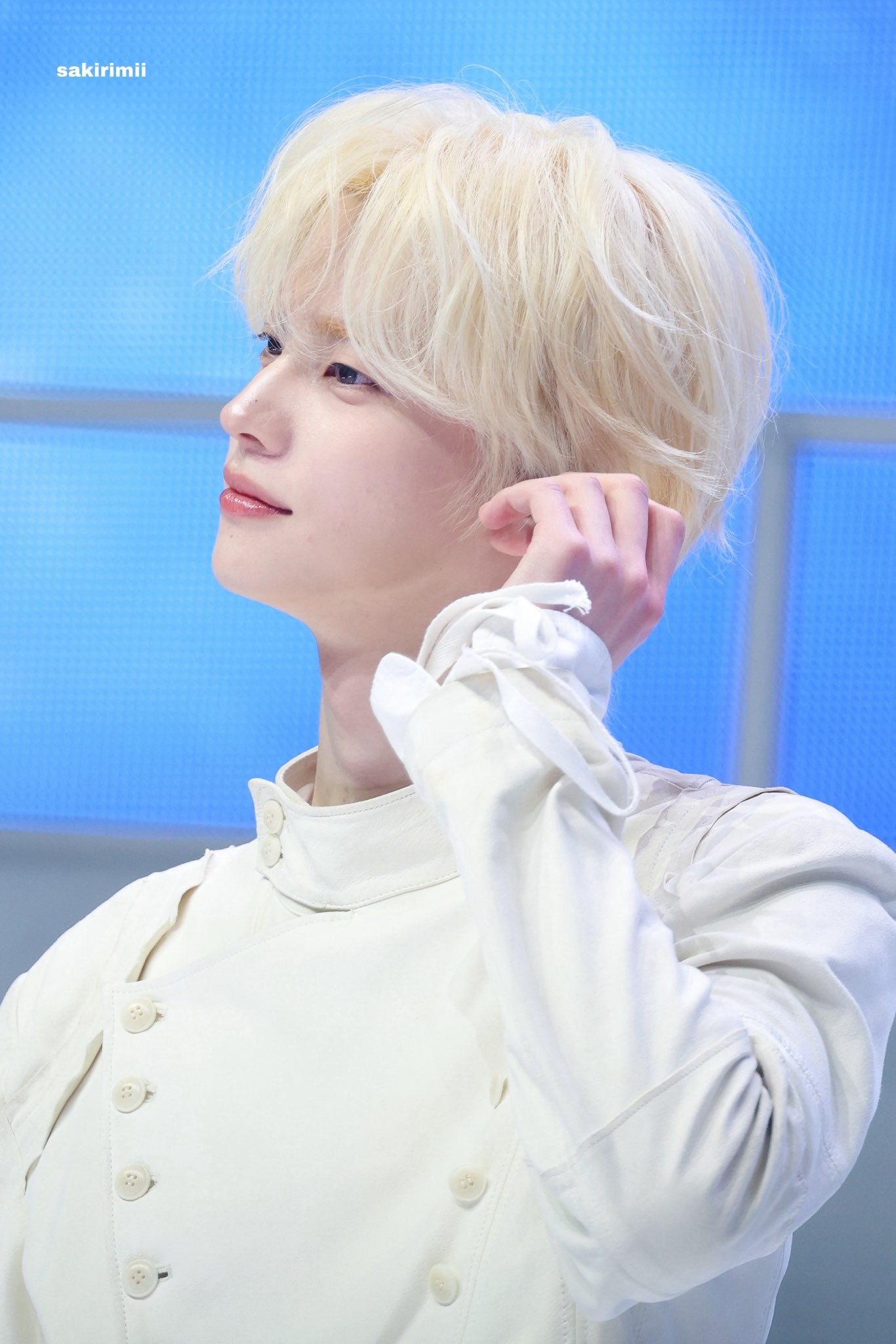 [잡담] 투어스 신유 금발 진짜 미쳤나바ㅠㅠㅠㅠㅠㅠ사진 뜰때마다 저장함 | 인스티즈