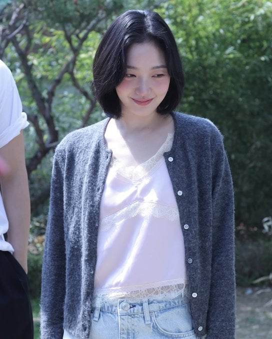 [잡담] 김고은 메이크업 정보 뜬 거 있어?? | 인스티즈