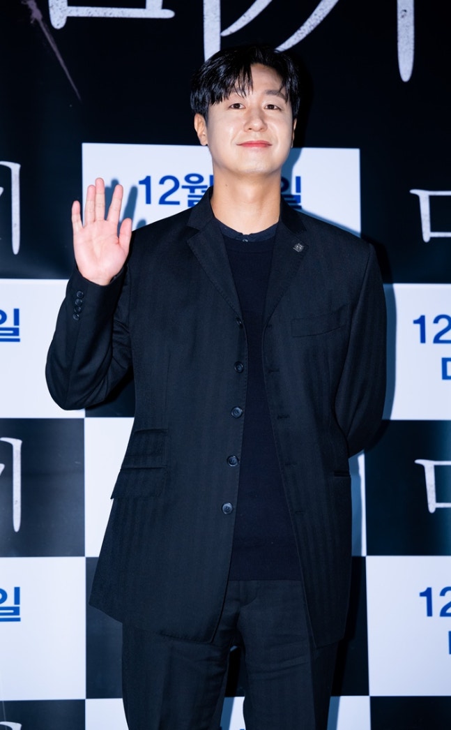 [정보/소식] [단독] 배유람, 넷플릭스 '각잡힌 사이' 캐스팅…'모범택시3' 이어 열일 | 인스티즈