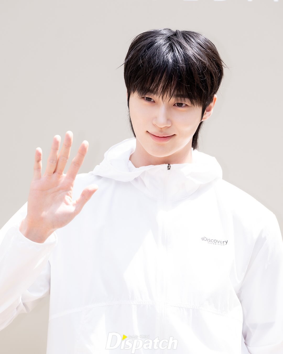 [잡담] 변우석) 허 변우석 오늘 나들이 갔구나 | 인스티즈