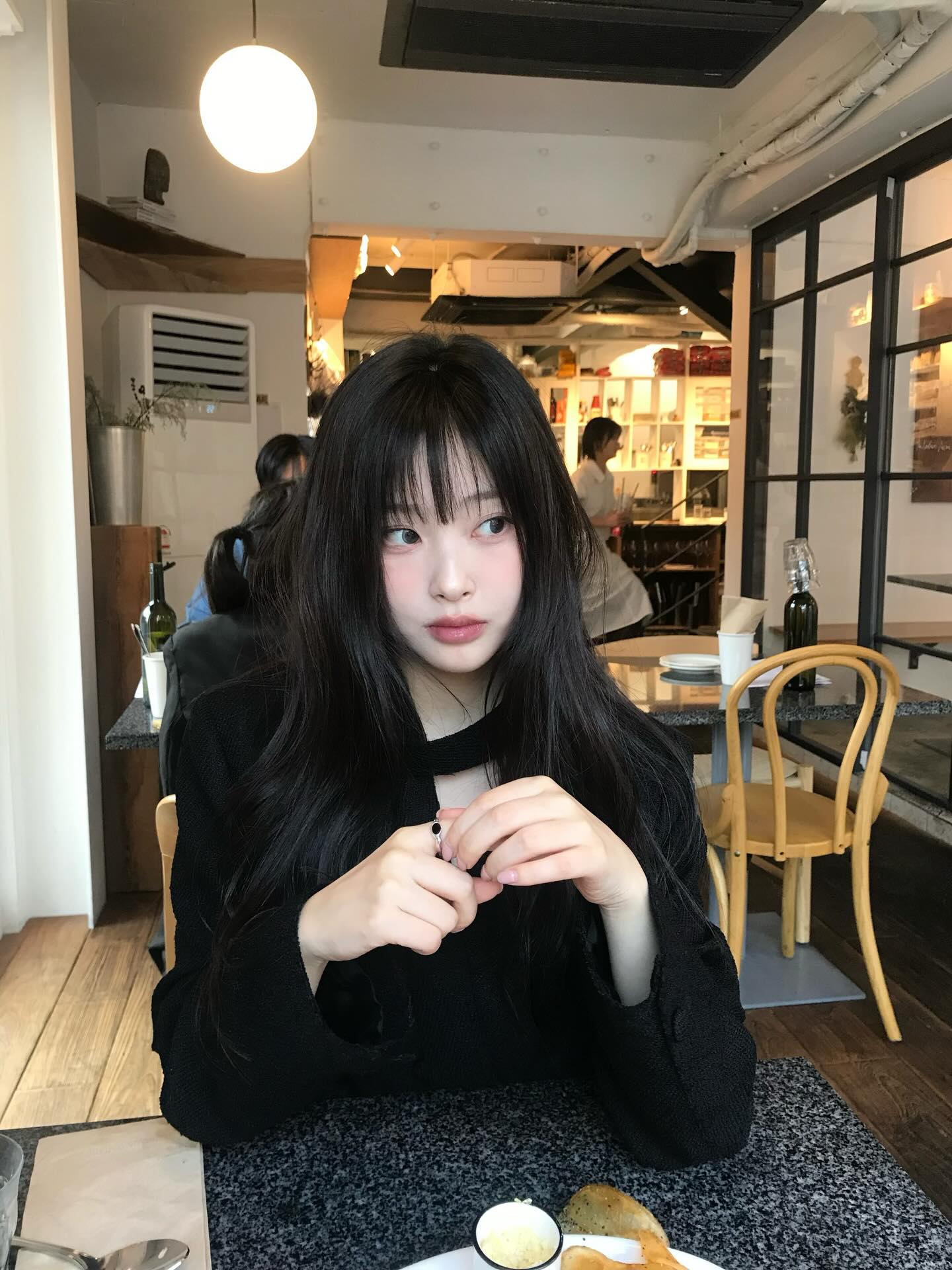 [잡담] 최희진 배우보면 딱 요즘스탈 트렌디한 외모같음 | 인스티즈