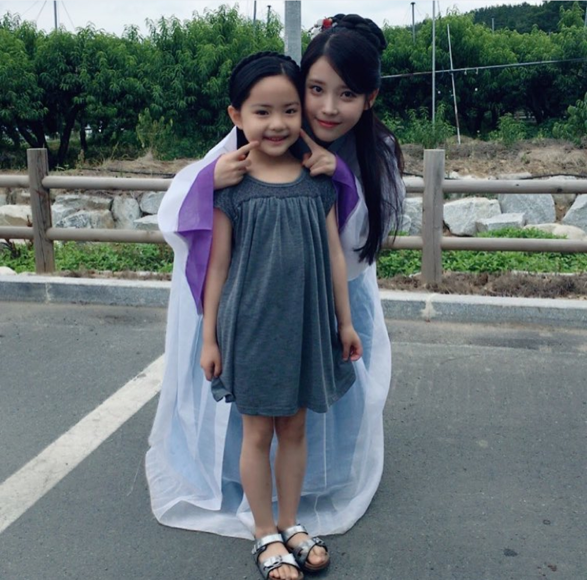 [잡담] 아이유 달연때 너무 토끼같음 | 인스티즈