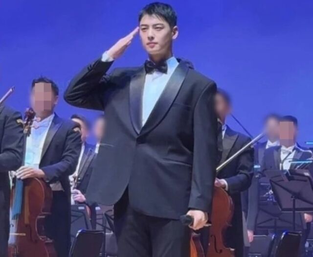 [정보/소식] '130억 완납' 차은우, 탈세논란 후 첫 포착…군악대서도 빛난 '얼굴 천재' | 인스티즈