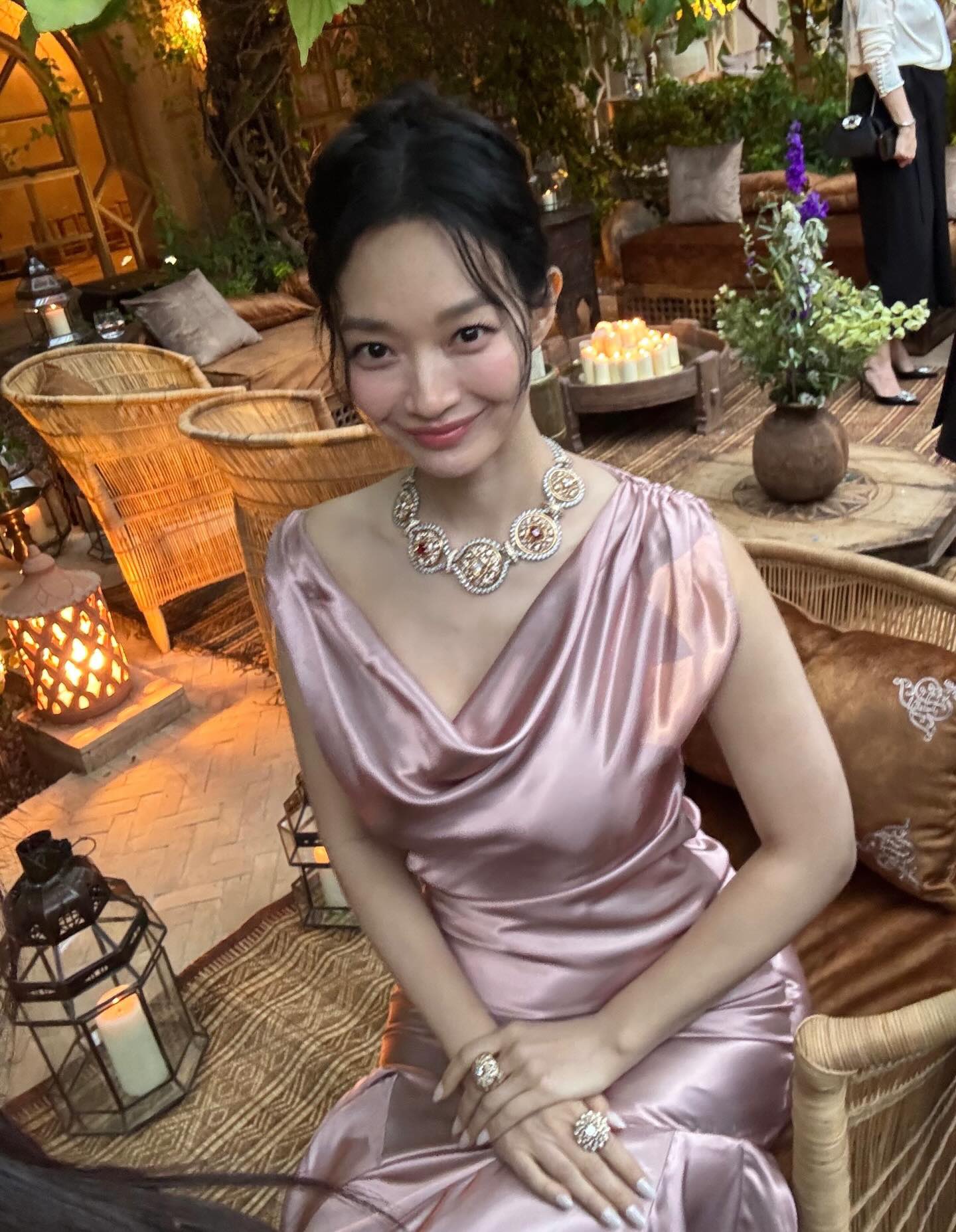 [잡담] 신민아) 260430 신민아 인스타 업뎃 | 인스티즈