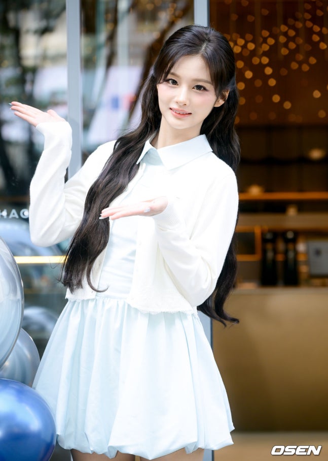 [잡담] 260430 차지 오프닝 행사 참석한 엔믹스 설윤 기사사진 | 인스티즈