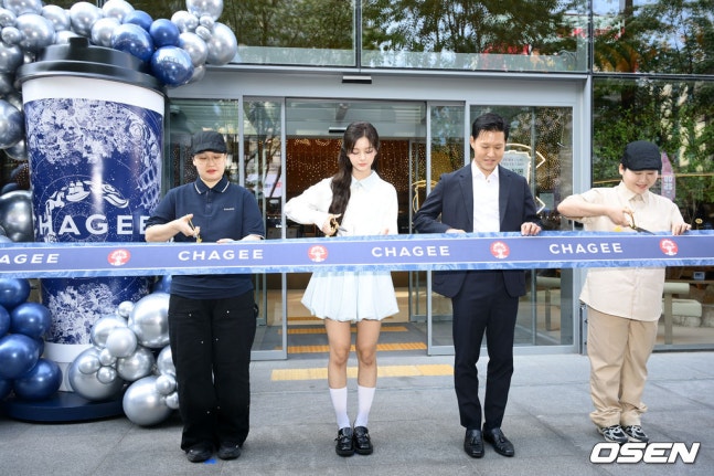 [잡담] 260430 차지 오프닝 행사 참석한 엔믹스 설윤 기사사진 | 인스티즈