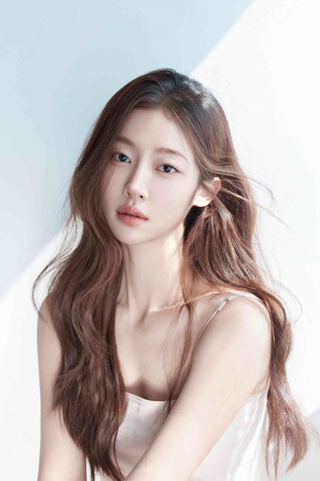 [정보/소식] 너다연) 이번엔 '톱 배우'…송지우, '너 말고 다른 연애' 합류 | 인스티즈