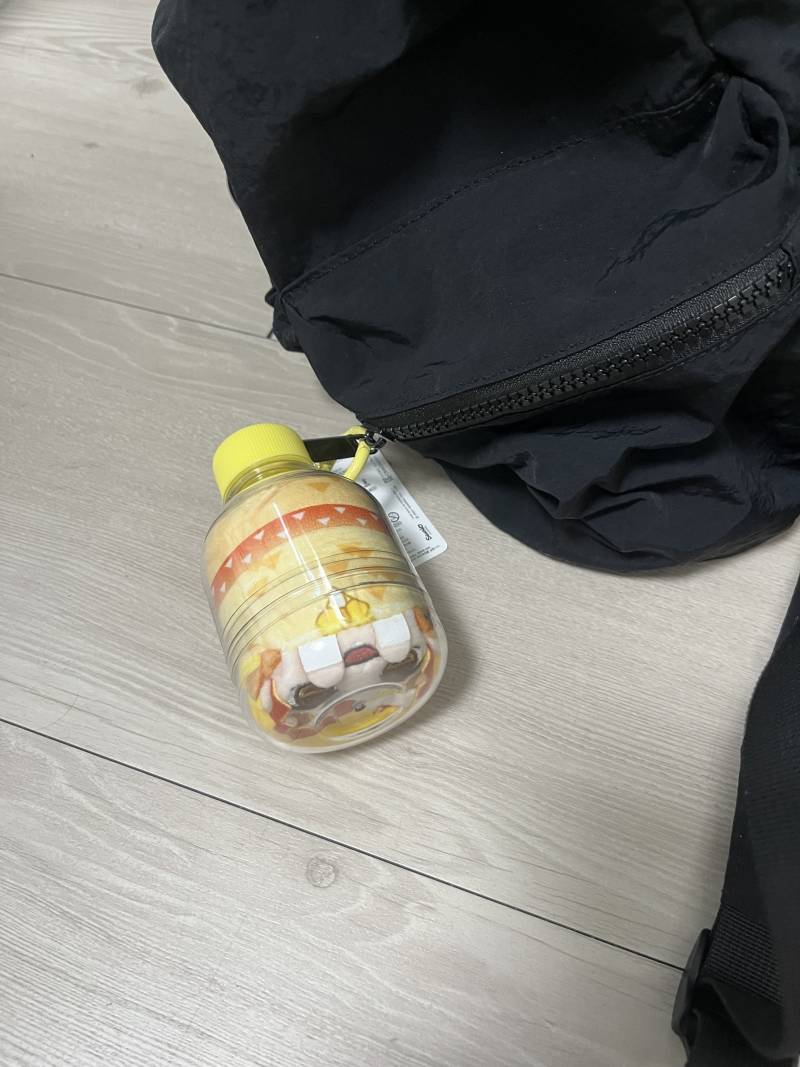 [잡담] 애들아 이거 뭐 같아? | 인스티즈