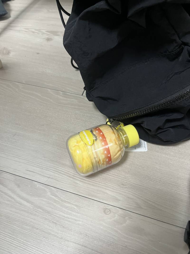 [잡담] 애들아 이거 뭐 같아? | 인스티즈