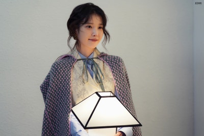 [잡담] 아이유) 260430 아이유 코스모폴리탄 비하인드 사진들 | 인스티즈