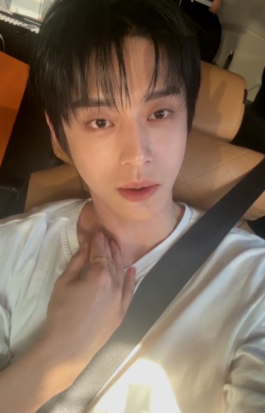 [잡담] 왔다 김지웅 라방 | 인스티즈