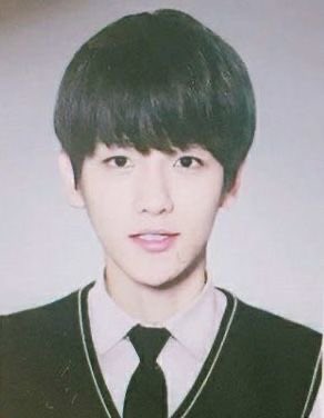 [잡담] 이거 백현 진짜 증사 아니지?? | 인스티즈
