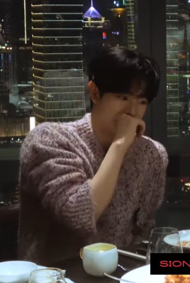 [잡담] 위시 가볍게 좋아하는 거라고 꺼드럭 대다가 점점 진심 되는 중 | 인스티즈