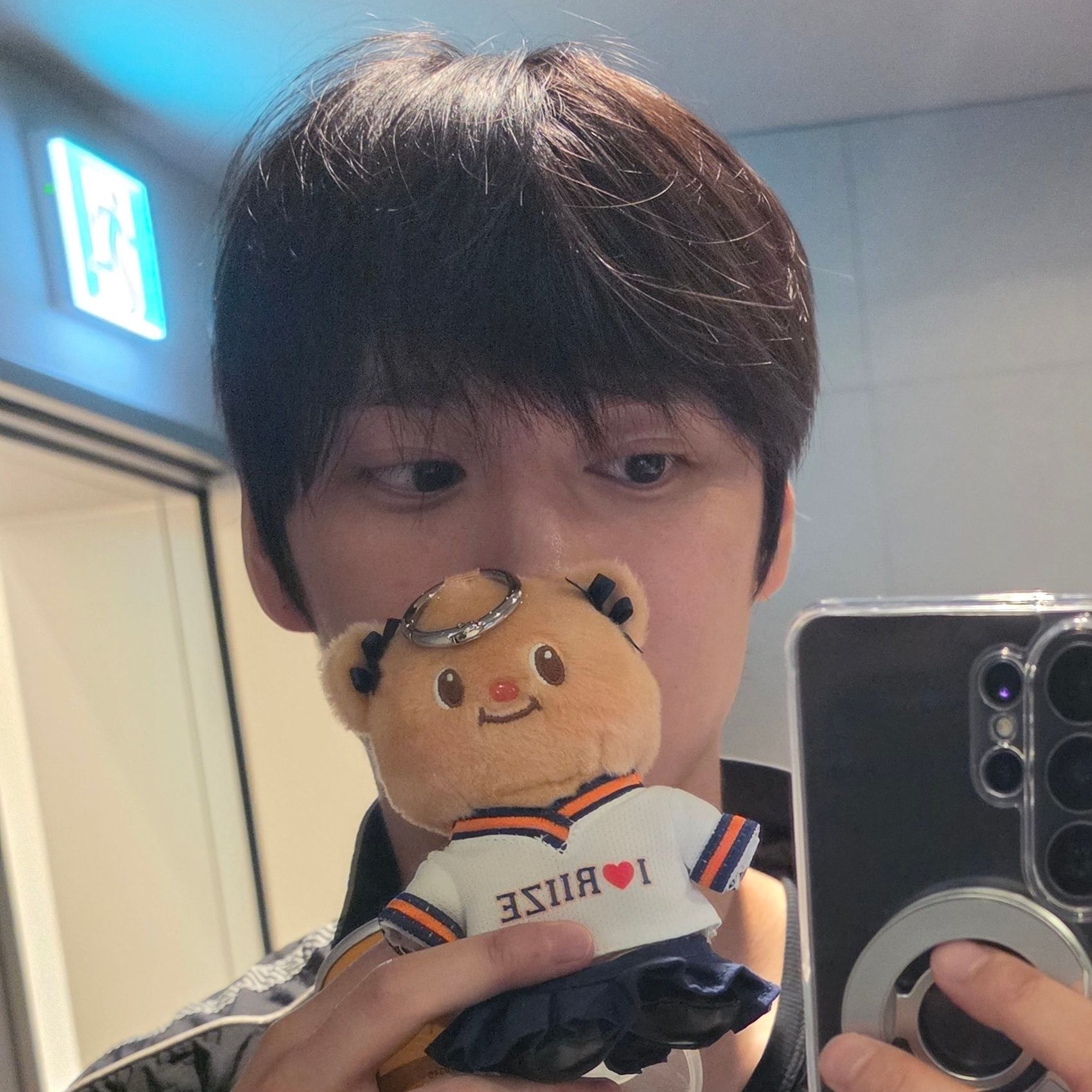 [잡담] 와 새벽에 갑자기 잠깼는데 버터베어은석 와있음 | 인스티즈