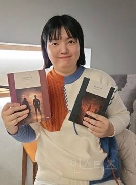 유한북스, 로맨스 판타지 소설 '귀면의 주인' 출간 두 달 만에 2쇄 돌파 | 인스티즈