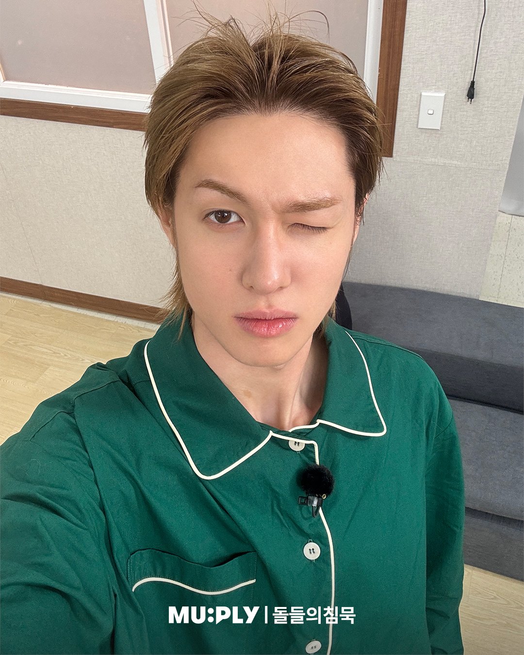 [잡담] 코르티스 돌침 셀카 | 인스티즈