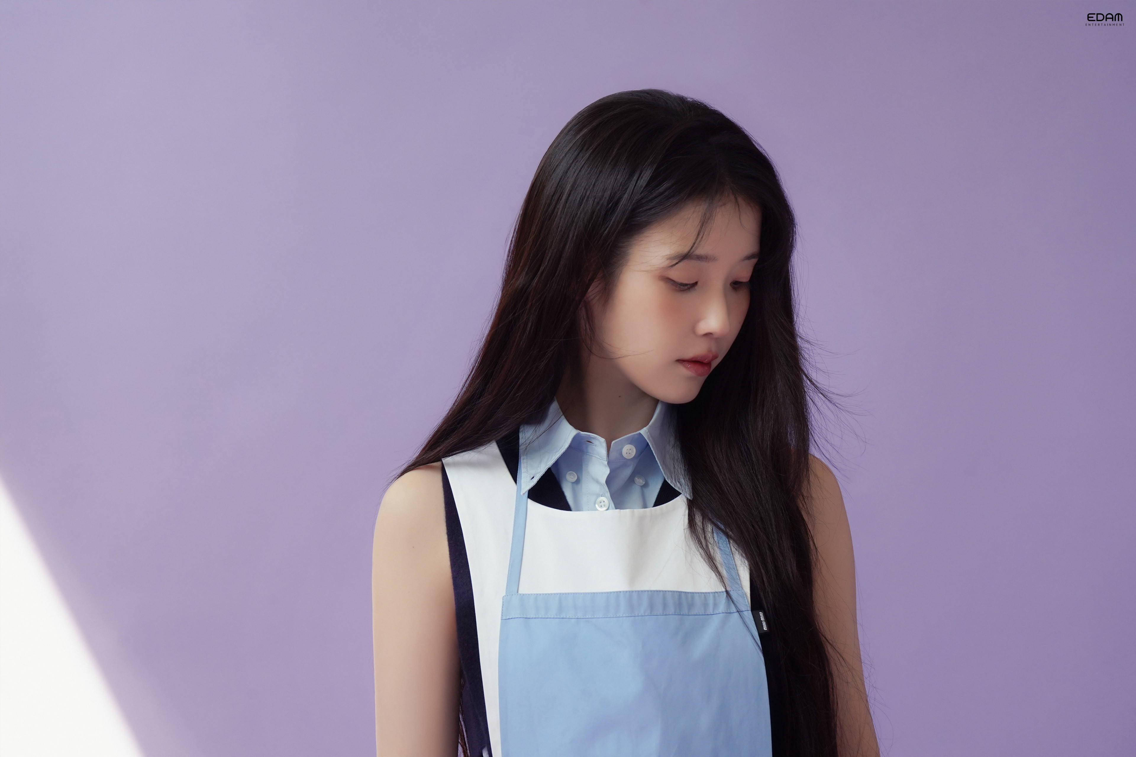 [잡담] 아이유) 코스모폴리탄 아이유가 너무 예쁘고 뽀둥해 | 인스티즈
